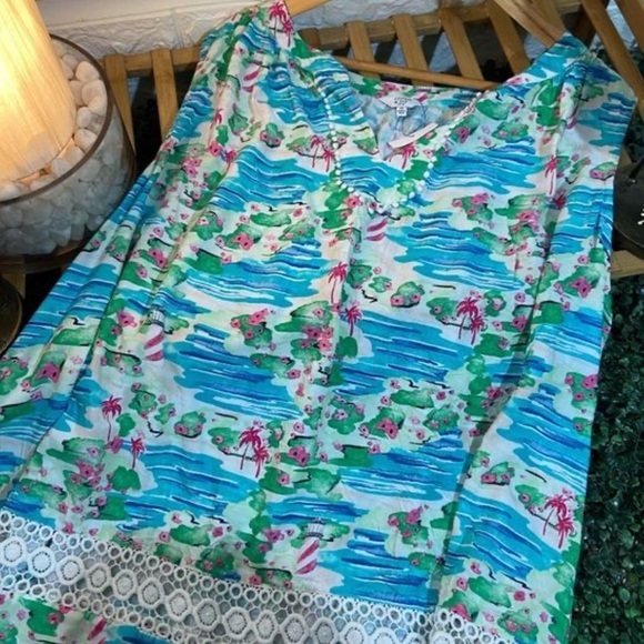 Crown and Ivy linen sleeveless top - Picture 1 of 2